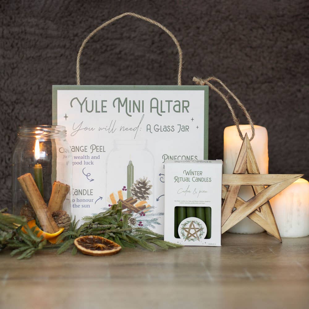 Cedar & Pine Winter Ritual Magic Spell-kaarsen