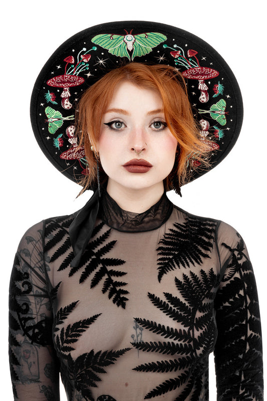 Autumnal Equinox - Luna Moth Hoed