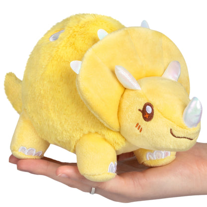 Gele Triceratops Snacker - Mini Squishable