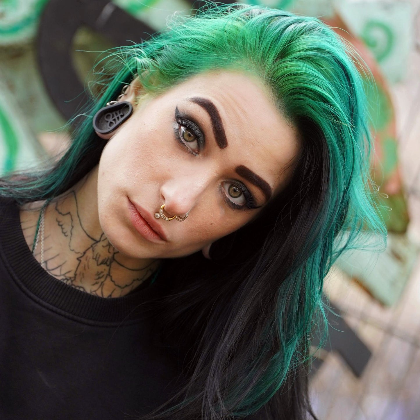 Headshot: Toxic Absinth