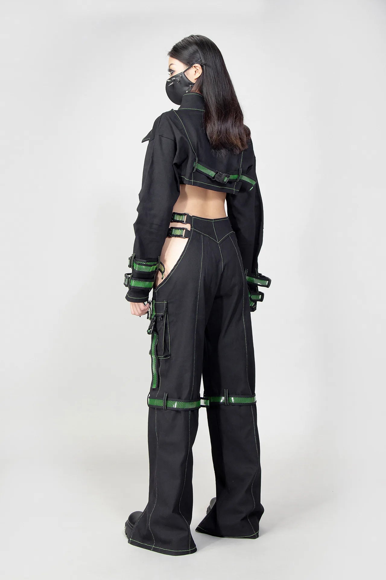 Cyber Doll Red Crop Jas