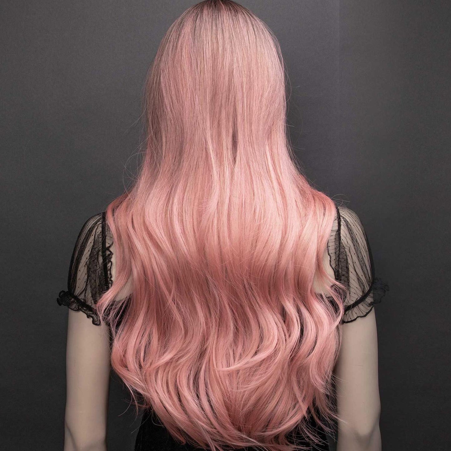 Saturnalia Pink Pruik