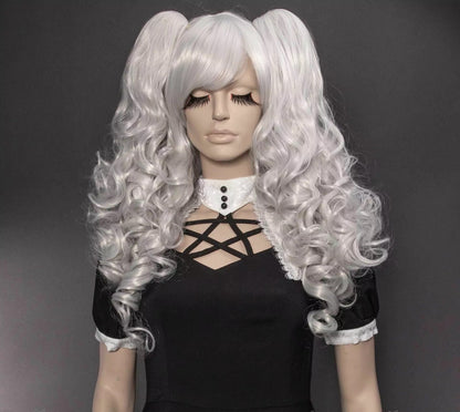 Dolly White Pruik met Ponytails