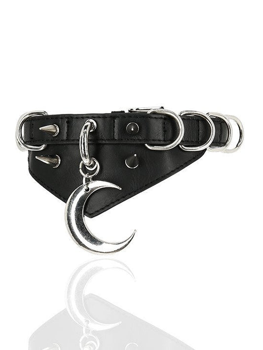Moon and D-Ring Choker