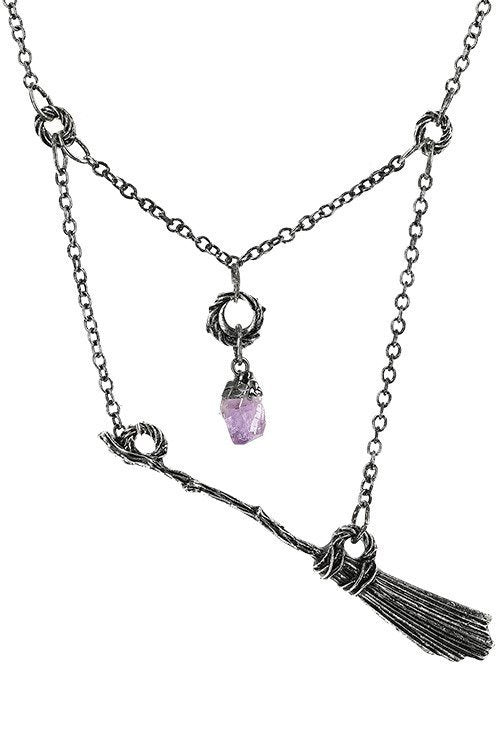 Witch Broomstick Ketting (in Zwart of Zilver)