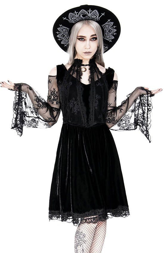 Layered Lace Gothic Jurk